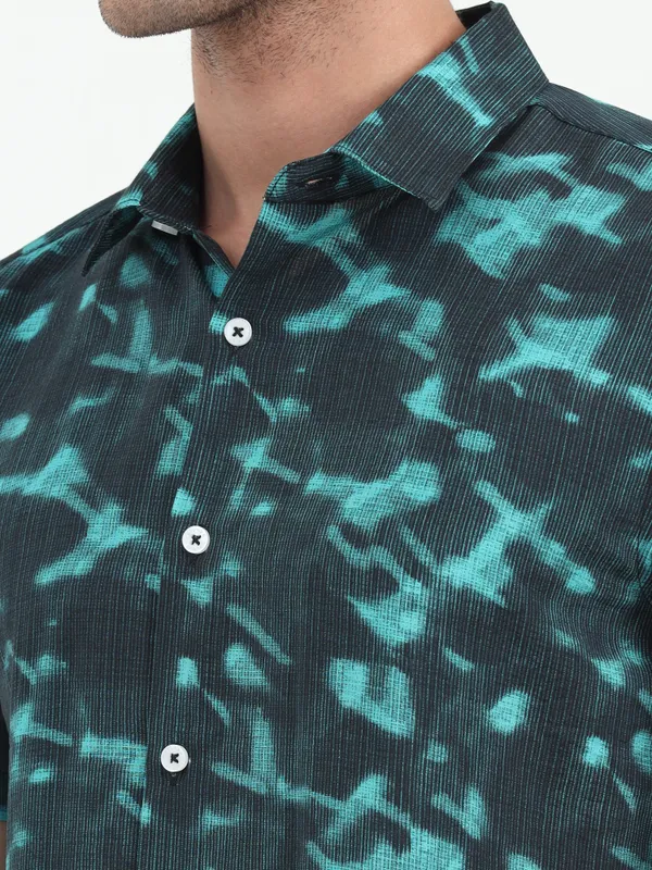 Bottle_Green_Half_Sleeve_Rayon_Shirt_For_Men