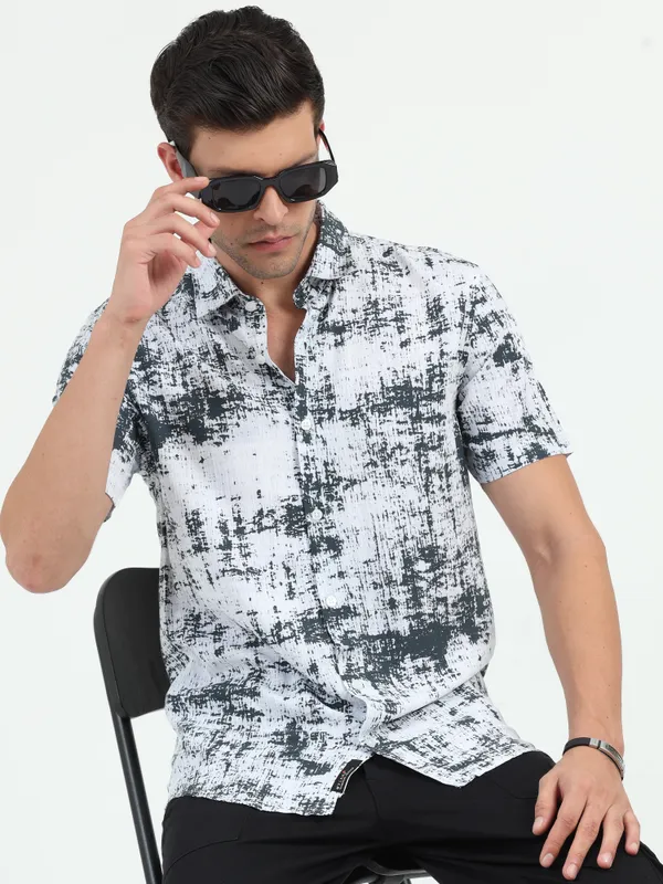 White_&_Black_Half_Sleeve_Rayon_Shirt_For_Men