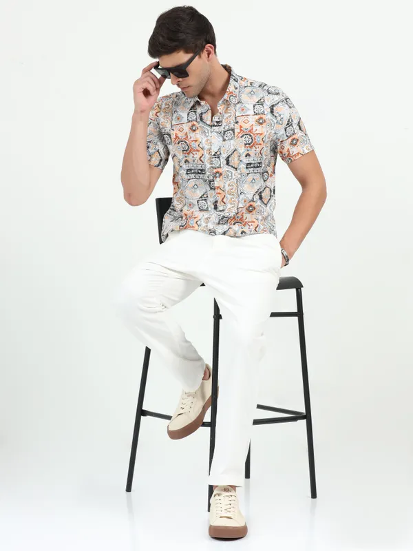 White_&_Orange_Half_Sleeve_Rayon_Shirt_For_Men