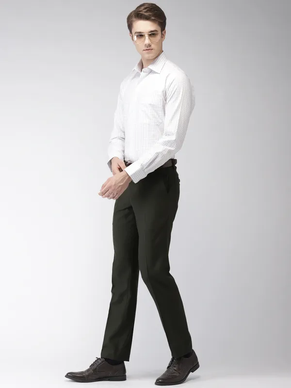Lycra_Blend_Olive_Green_Men's_Formal_Trousers