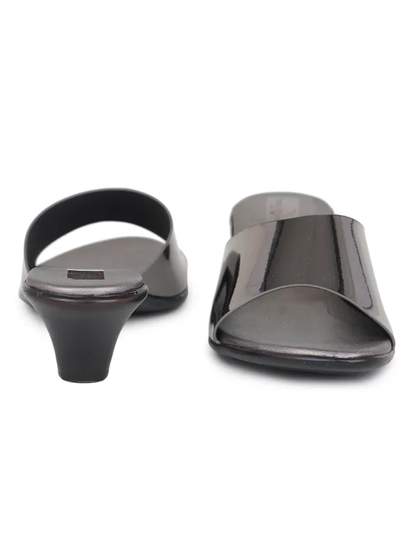 Shining_Strap_Heels_(Grey)