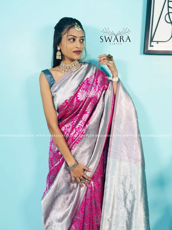 https://d1311wbk6unapo.cloudfront.net/NushopCatalogue/tr:f-webp,w-600,fo-auto/Jom9-Oao_XA8NCEGSN4_2023-05-22_1.jpg__Swara Saree