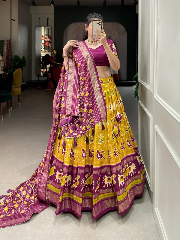 Yellow_Premium_&_Elegant_Dola_Silk_Lehenga_Choli_For_Women