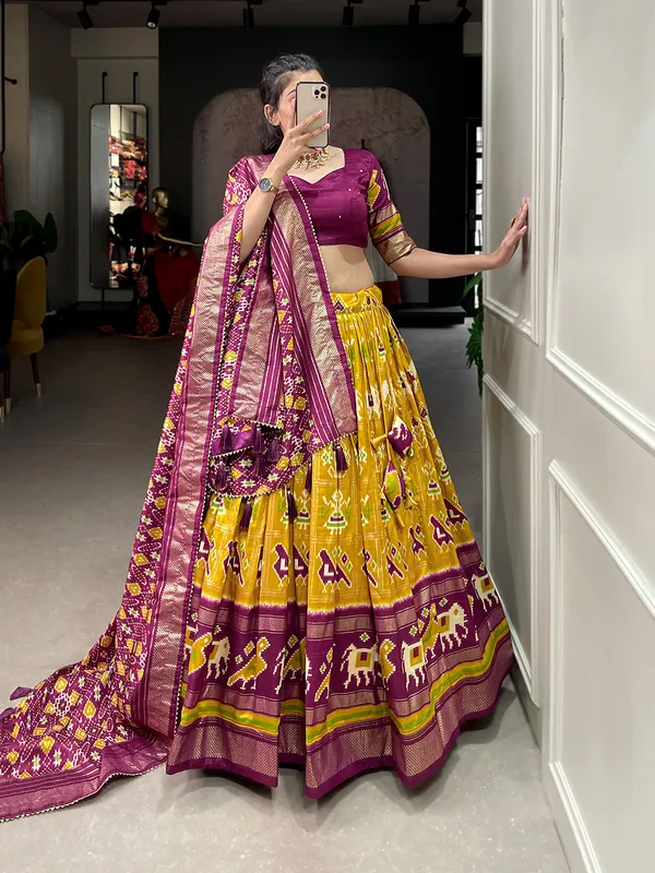 Yellow_Premium_&_Elegant_Dola_Silk_Lehenga_Choli_For_Women