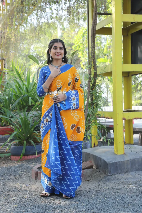 Ikkat_Hand_Block_Print_Print_Pure_Soft_Cotton_saree_With_Blouse_Piece