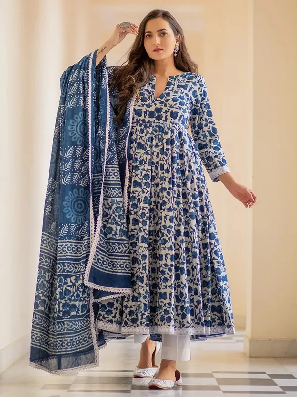 Blue_Pure_Cotton_Kurta_and_Pants_with_Dupatta