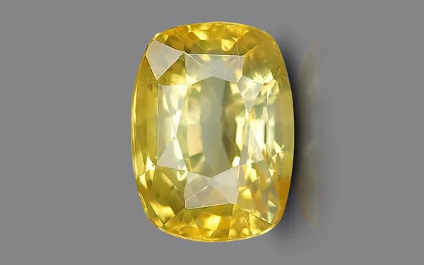 7.25-_Ratti_Yellow_Sapphire_(Pukhraj)_Natural_Loose_Gemstone