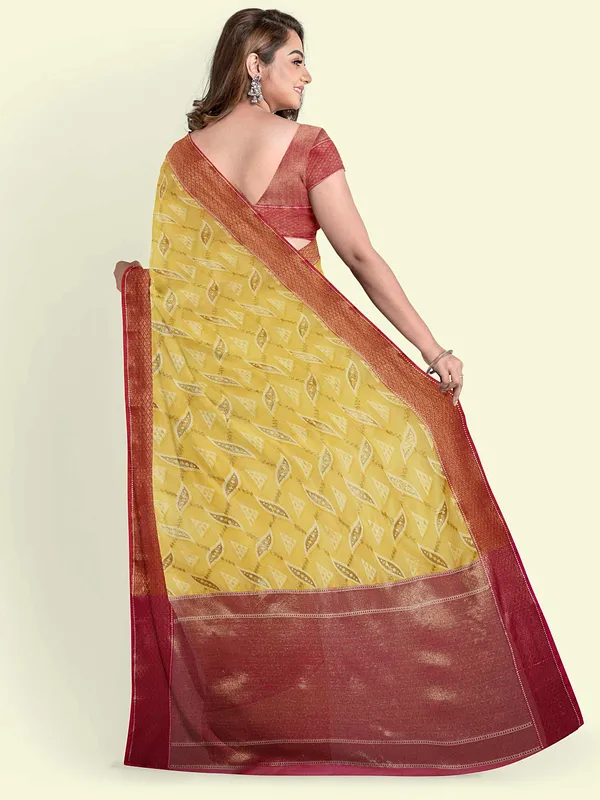 Yellow_Cotton_Blend_Banarasi_Sarees_For_Women