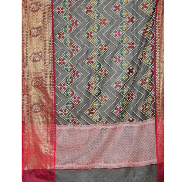 Black_Art_Silk_Banarasi_Sarees_For_Women
