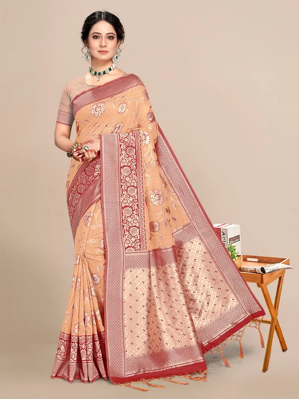 Banarasi_Silk_Saree_With_Floral_print_And_Unstitched_Blouse