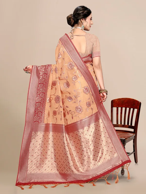 Banarasi_Silk_Saree_With_Floral_print_And_Unstitched_Blouse