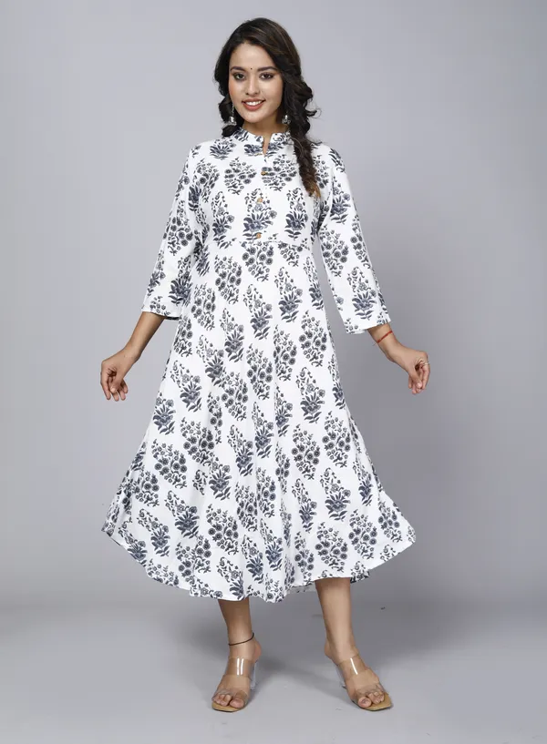 White_&_Gray_Cotton_Blend_Regular_Kurta_For_Women