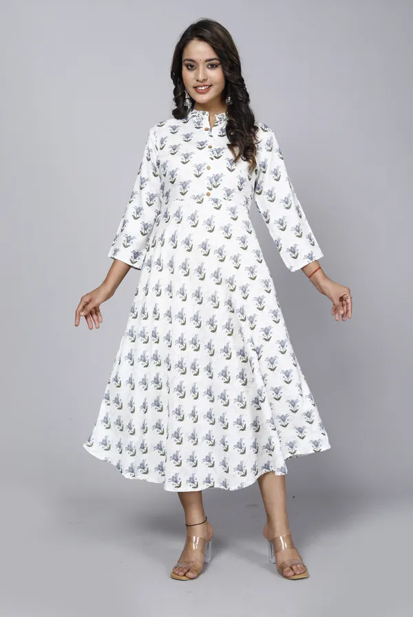 White_Cotton_Blend_Kurta_For_Women