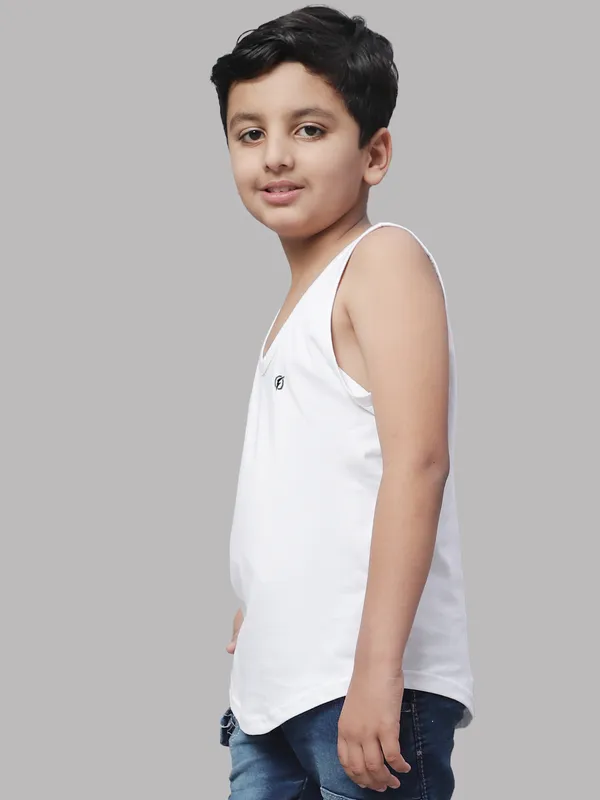 White_Cotton_Round_Neck_Sleeveless_Vest_For_Kids