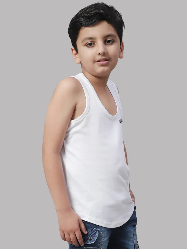 White_Cotton_Round_Neck_Sleeveless_Vest_For_Kids