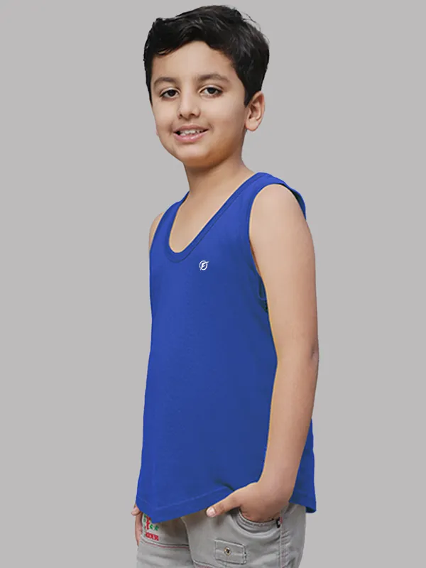 Blue_Cotton_Round_Neck_Sleeveless_Vest_For_Kids