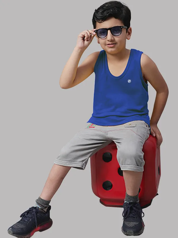 Blue_Cotton_Round_Neck_Sleeveless_Vest_For_Kids