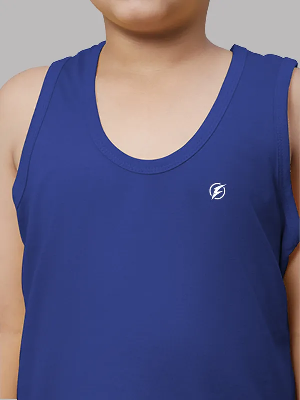 Blue_&_Turquoise_Blue_Round_Neck_Casual_Wear_Vest_For_Kids