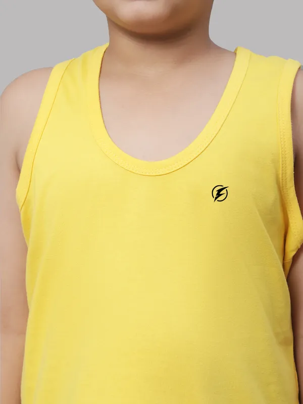 Yellow_&_Mustard_Round_Neck_Casual_Wear_Vest_For_Kids