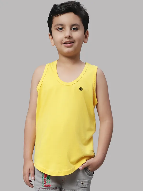 Yellow_&_Coral_Round_Neck_Casual_Wear_Vest_For_Kids