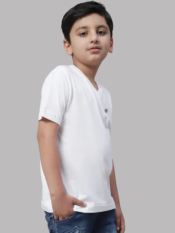 White_Cotton_Rib_V-Neck_Short_Sleeves_T-Shirt_For_Kids