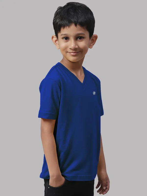 Blue_Cotton_Rib_V-Neck_Short_Sleeves_T-Shirt_For_Kids