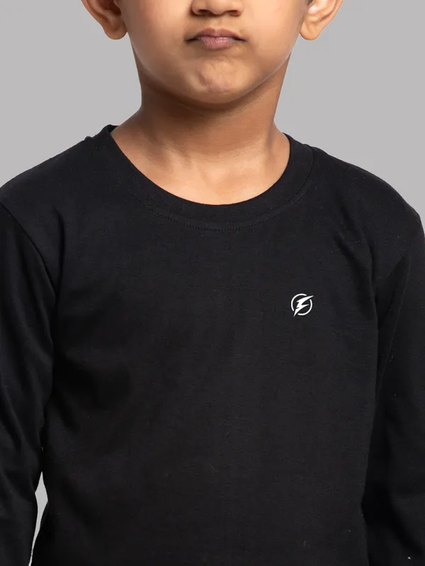 Black_Cotton_Rib_Round_Neck_Full_Sleeves_T-Shirt_For_Kids