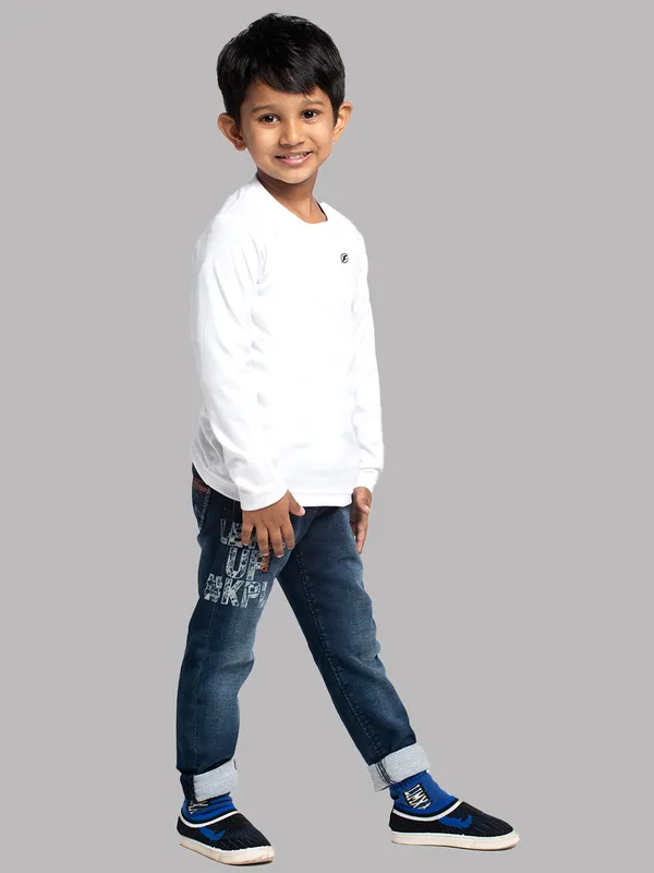 White_Cotton_Rib_Round_Neck_Full_Sleeves_T-Shirt_For_Kids