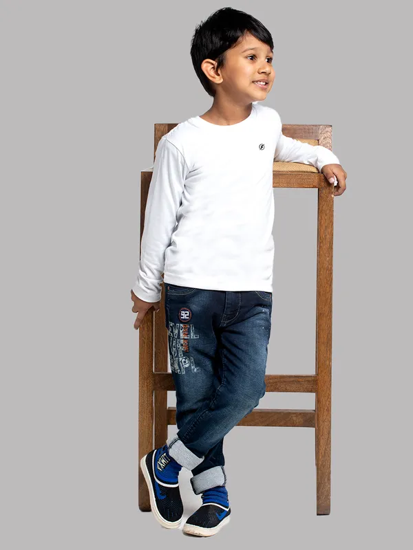 White_Cotton_Rib_Round_Neck_Full_Sleeves_T-Shirt_For_Kids