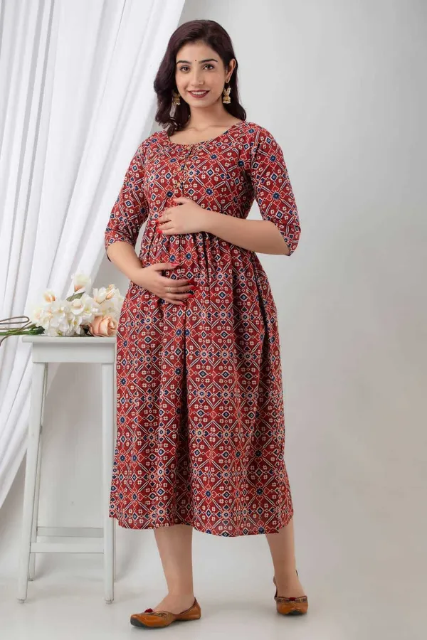 Maternity_Polka_Print_Anarkali_Maroon_Kurta