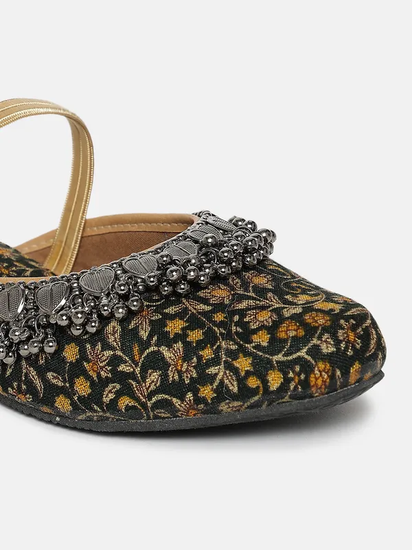 Trendy_Floral_Print_Slingback_Mules
