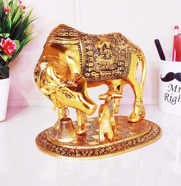Kamdhenu_Cow_Decorative_Showpiece