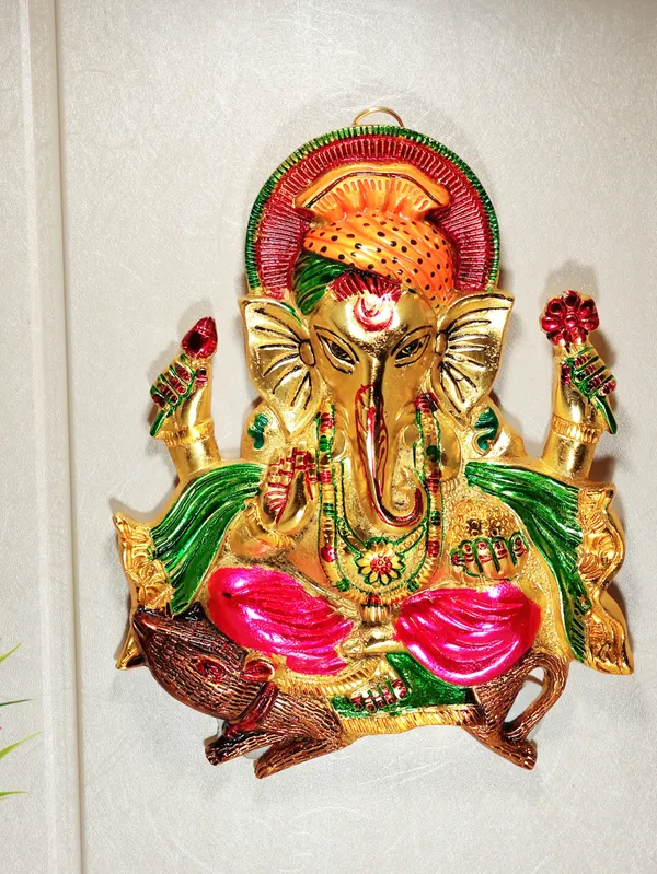 Metal_Ganesha_Ji_Sitting_On_His_Chuha_Idol