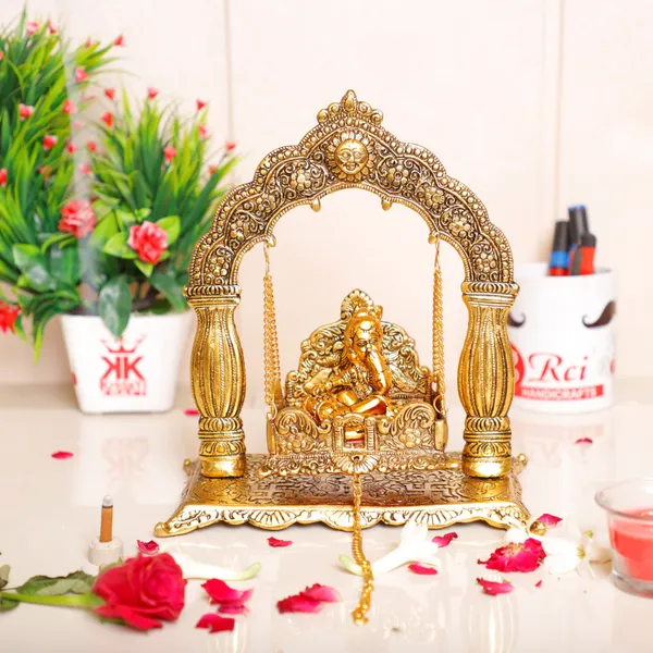 Metal_Laddu_Gopal_Palna_Decorative_Showpiece