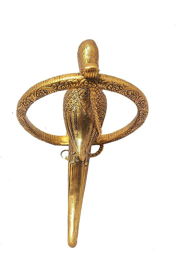 Metal_Parrot_Statue_For_Door_Hanging
