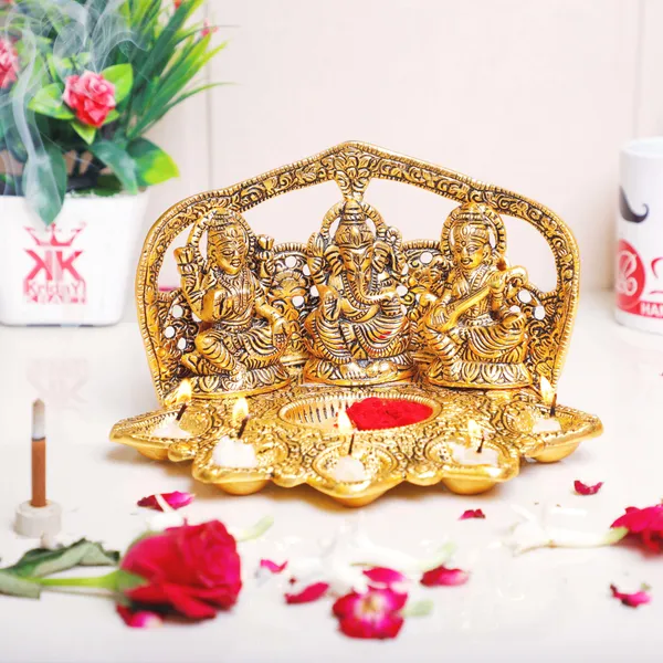 Laxmi_Ganesha_Saraswati_Murti
