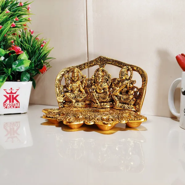 Laxmi_Ganesha_Saraswati_Murti