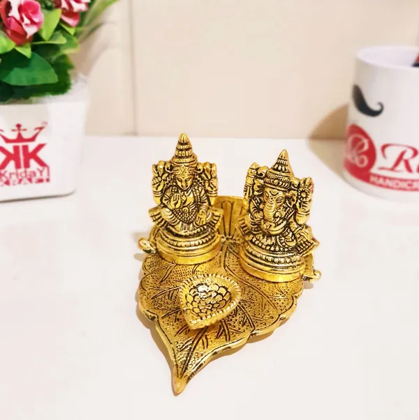 Laxmi_Ganesha_Metal_Statue