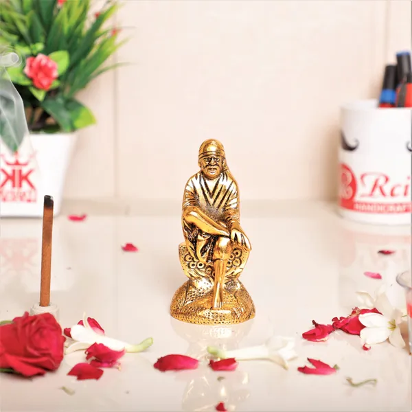 Shirdi_Sai_Baba_Statue_Idol_Showpiece_For_Car_Dashboard_Home