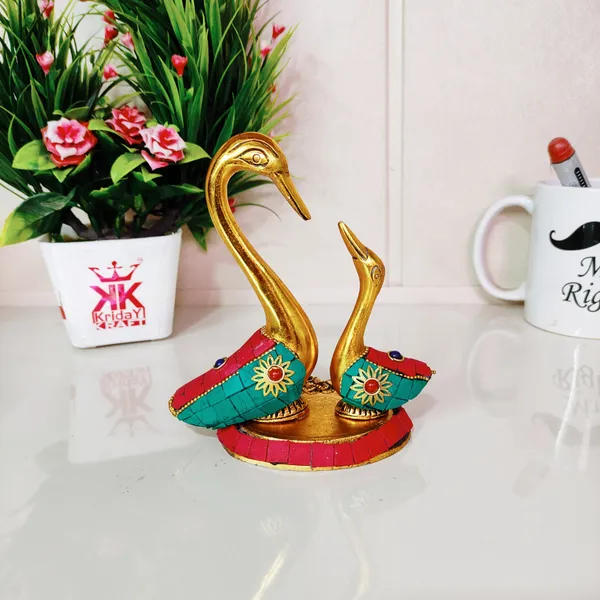 Love_Birds_Swan_Set_Pair_Of_Kissing_Duck_Metal_Statue
