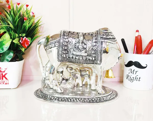 Metal_Religious_Kamdhenu_Cow_With_Calf_And_Krishna_Idol_Silver_Finish
