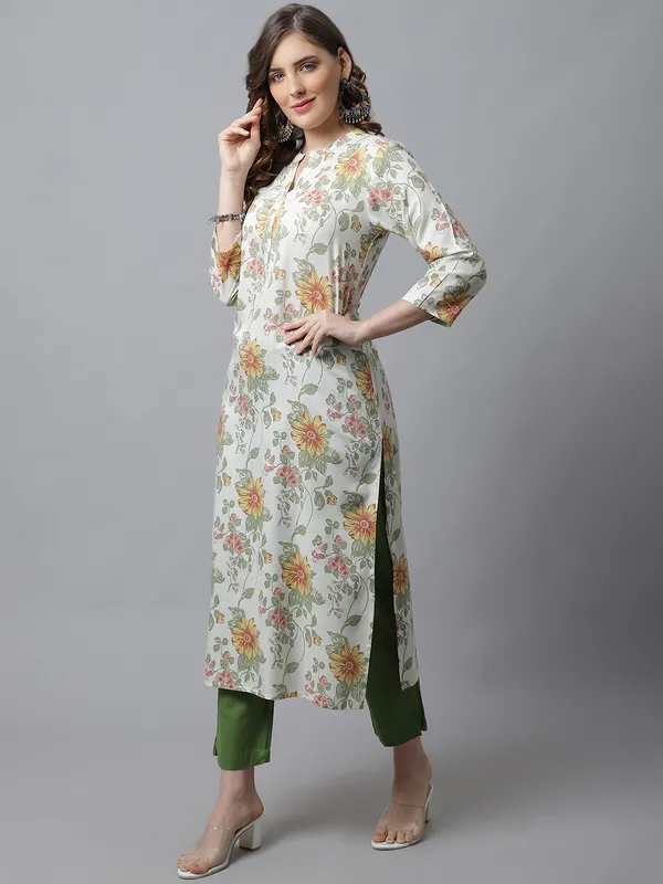 Green_Viscose_Floral_Printed_Straight_Kurta