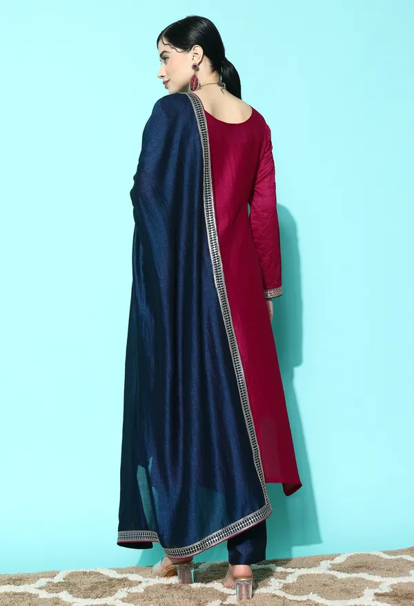 Pink_Floral_Embroidered_Regular_Sequinned_Kurta_With_Trousers_With_Dupatta