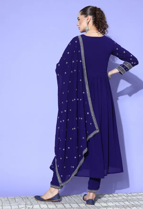 Blue_Ethnic_Motifs_Embroidered_Sequinned_Kurta_With_Trousers_Dupatta