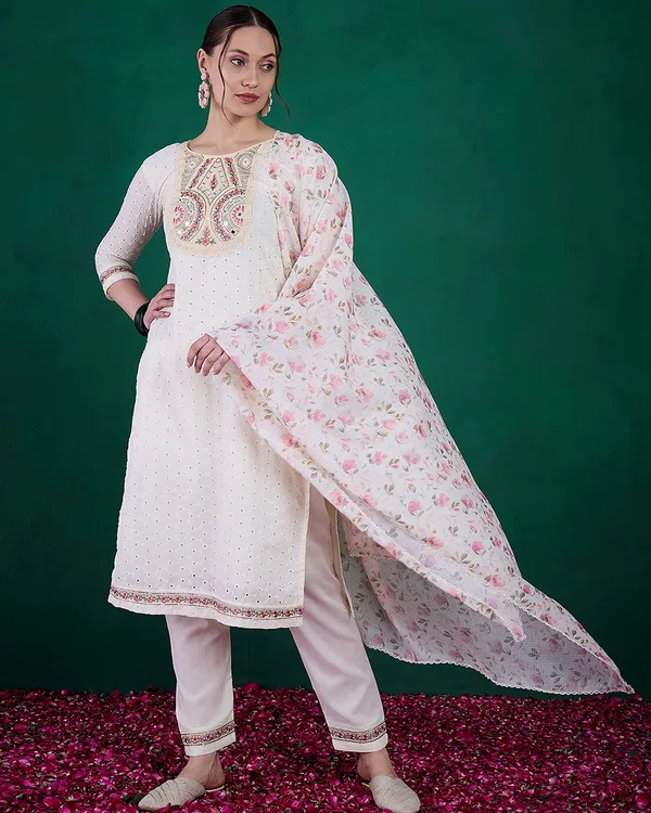 Off_White_Pure_Cotton_Sequence_Mirror_Worked_Embroidered_Kurta_With_Pant_And_Dupatta