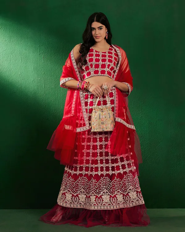 Women_Pink_Net_Sequence_Semi_Stitched_Lehenga_Choli_With_Dupatta