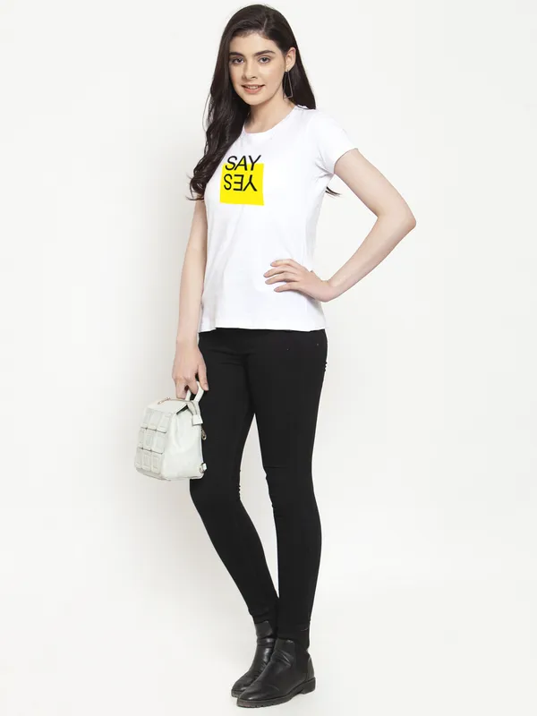 Pack_of_2_Yellow_&_White_Cotton_Round_Neck_Raglan_Sleeves_Printed_T-Shirt_For_Women