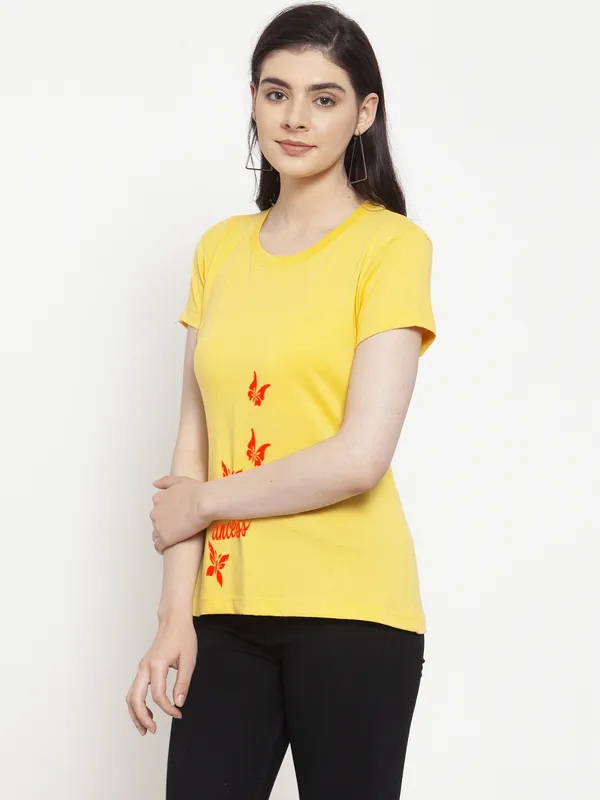 Yellow_Cotton_Princess_Print_Round_Neck_T-Shirt_For_Women