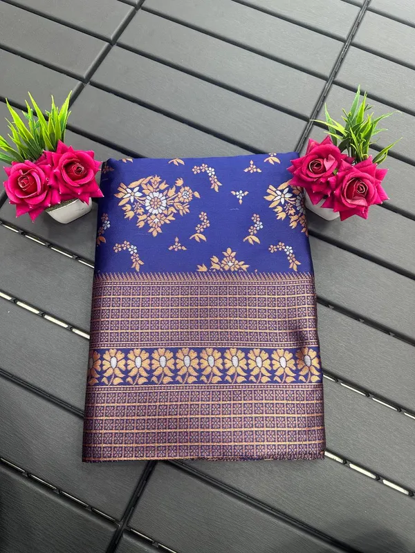 Blue_Pure_Kanjivaram_Silk_Saree_With_Brocade_Blouse_For_Women