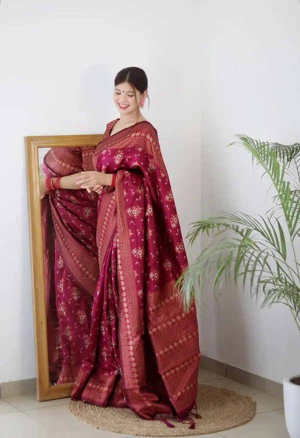Maroon_Pure_Kanjivaram_Silk_Saree_With_Brocade_Blouse_For_Women